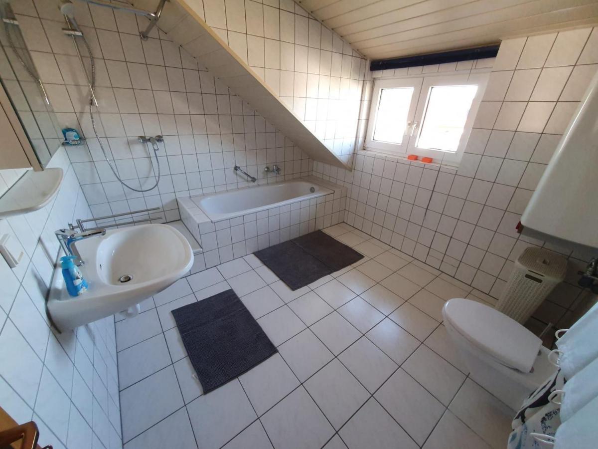 Ferienwohnung Rheinstetten Eksteriør billede